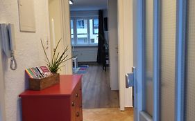 Ala Living Stadt-Schwaermer Apartment 10Min Zum Ulmer Muenster & Ulmer Altstadt, Wlan & Arbeitsplatz